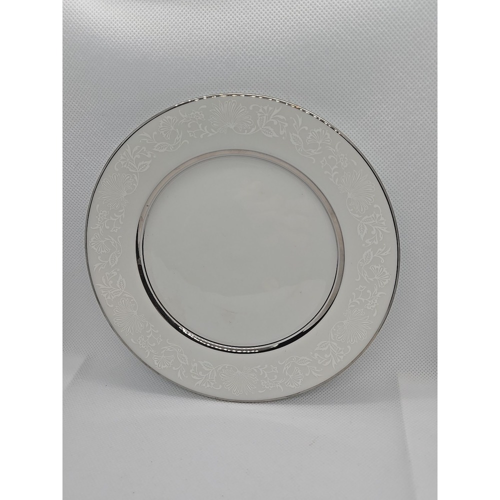 White Echo 6‎ 3/8" Bread & Butter Plate by Oxford Lenox Bone China